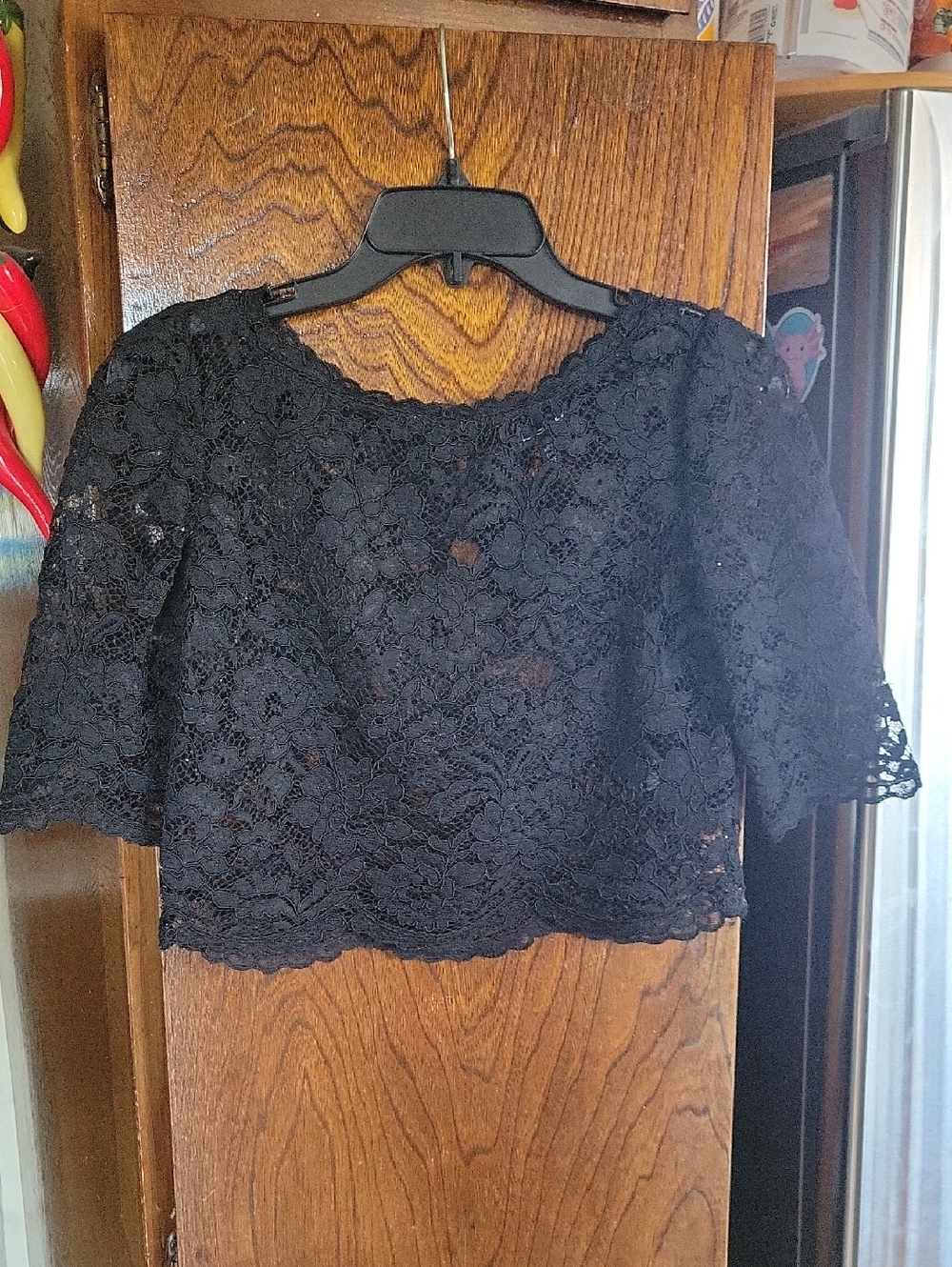 Bebe Women's Black Lace Cropped Top